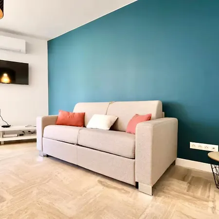 T3 Lumineux - 6 Pers - Hypercentre - Climatise - Gare Sncf A 200 M - Parking Prive - A 100 M * Antibes