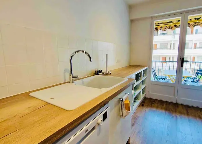 T3 Lumineux - 6 Pers - Hypercentre - Climatise - Gare Sncf A 200 M - Parking Prive - A 100 M Apartament