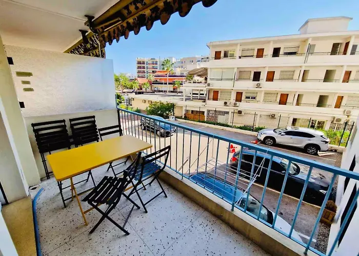 Apartament T3 Lumineux - 6 Pers - Hypercentre - Climatise - Gare Sncf A 200 M - Parking Prive - A 100 M *